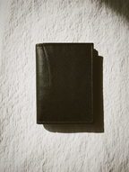 The Onyx Card Holder